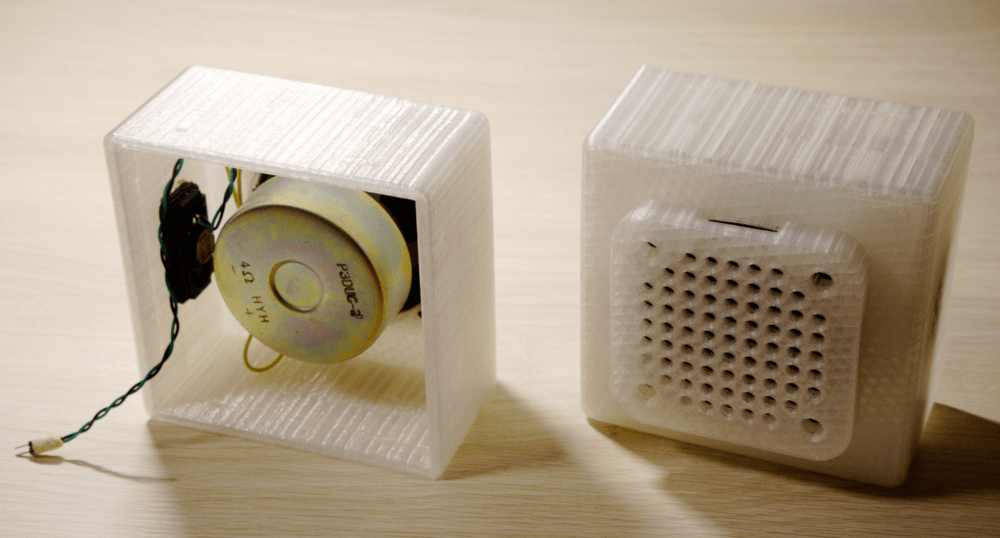 audio/Portable stereo active speaker/speakers/make.png